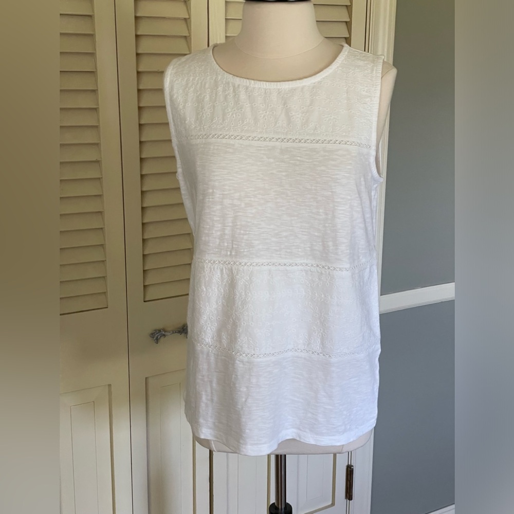 Talbots Pristine White Cotton Sleeveless Top. NWOT.. Size Lg